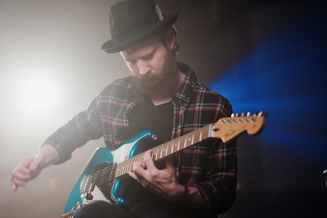 How do I Install a Stratocaster® Harness?
